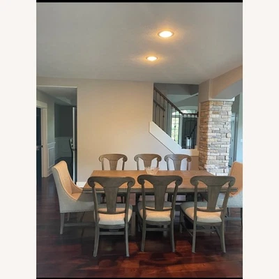 Kincaid Furniture Greyson Crawford Refractory Dining Set 8 - Image 1 of 4