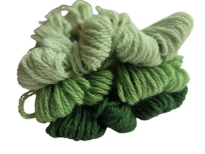 Paternayan Persian Yarn Lot Of 12 Skeins Green 610 613 614 3 Ply Wool Tapestry - Picture 1 of 5