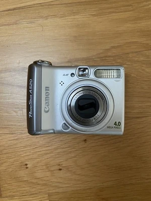 Canon PowerShot A520 Digitalkamera Kompakt silber Objektivfehler - Bild 1 von 3