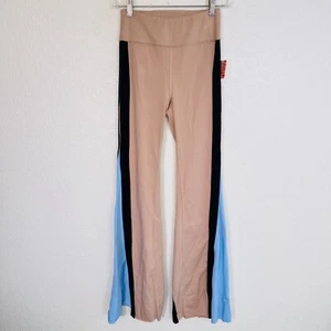 Free People Pants Womens Extra Small Hot Shot Kick Flare Split Leggings Yoga NEW - Picture 1 of 11