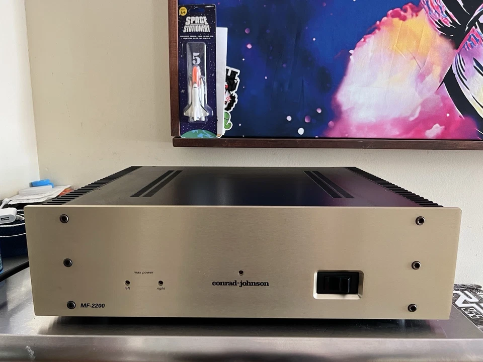 Amplificador de Potencia Estéreo Conrad Johnson MF-2200 | Ligeramente Probado | Funciona Foto 1 de 4