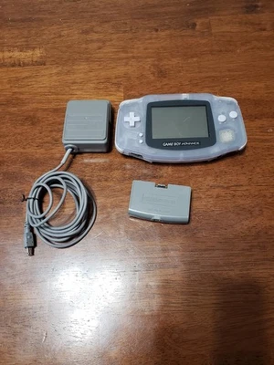 Consola Nintendo Game Boy Advance Clear Glacier AGB-001 funcionando - SIEMPRE EN LEER Foto 1 de 4
