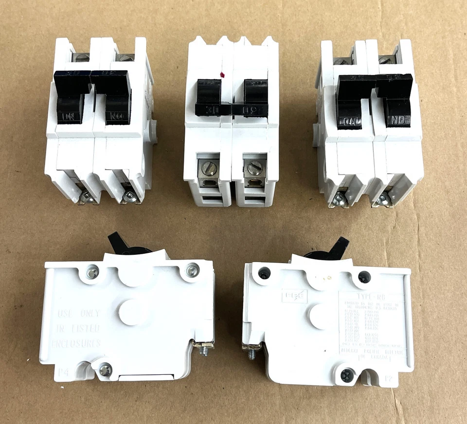 NB230 Federal Pioneer 2 polos 30A grueso Stab-Lok disyuntor gris NUEVO Foto 1 de 2