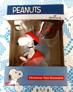 Peanuts SNOOPY Sledding Dog Dish CHRISTMAS ORNAMENT Hallmark - Picture 1 of 11