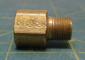 Adaptador de montaje de presión de tubería de latón Anderson 1/8"" macho NPT X 1/8"" hembra NPT - Imagen 1 de 4