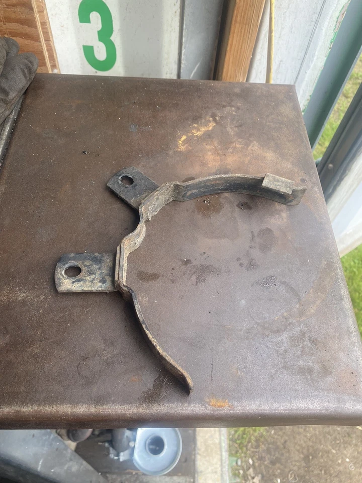 sears suburban Custom 10 Xl Transmission Belt Guard - Image 1 of 1