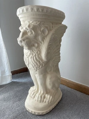 Vintage Griffin Winged Lion Gargoyle Pedestal Side Table - Image 1 of 4