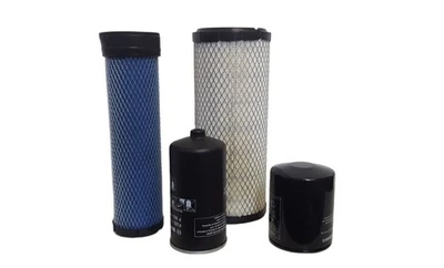 Pack of 4 Filters Mahindra 006000455F1/ 006000456F1/ 006000789B91 / 006018618D1. - Image 1 of 2