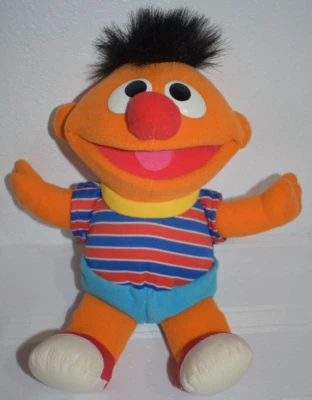 Juguete de colección 1996 Sesame Street Tickle Me ERNIE Peluche Laughs Shakes Talk TYCO Foto 1 de 4