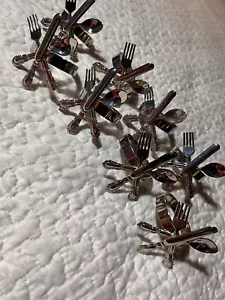 Repurpose To Pins Napkin Rings Fork Knife Spoon Set 8 “Restaurants/Hospitality” - Picture 1 of 12