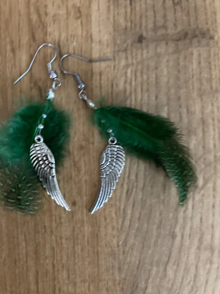 Pendientes ala ángel pluma verde Foto 1 de 1