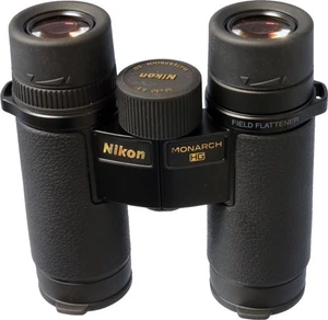 Nikon 10x30 Monarch HD binocular - Picture 1 of 3