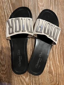 Authentic Dior Big Logo slippers, Size 39/8, good condition