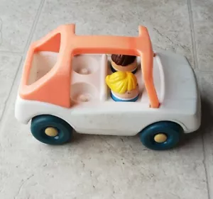 Little Tikes Orange And White Car With 2 People - Picture 1 of 5