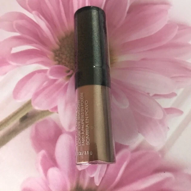 Styli-Style Dramatic Dip Loose Eye Shadow Rain Cloud - Image 1 of 1