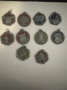 Medallas de Monstruo Yu-Gi-Oh Gx X 10 Todos los Diferentes Diseños Colgante Medallones - Imagen 1 de 4