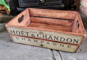 Vintage Style Wooden MOET & CHANDON Champage With Handles 34cm Tray Box Storage
