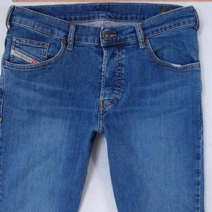 Mens Diesel D-YENNOX 009DG Stretch Tapered Blue Jeans W30 L30 - Picture 1 of 9