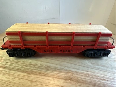 RARE MARX CAR O GAUGE ACL 74563 RED FLAT CAR WITH SIX SQUARED WOOD BEAMS FENCED - Image 1 of 4