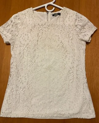 Blusa Tommy Hilfiger Manga Corta Marfil/Blanco Encaje Forrado, Cremallera Trasera, Talla XS Foto 1 de 4