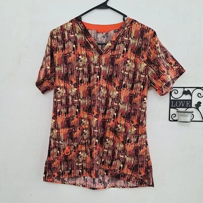 Blusa Médica Estampada Pequeña Carhartt Force Para Mujer Manga Corta Estampado  Foto 1 de 4