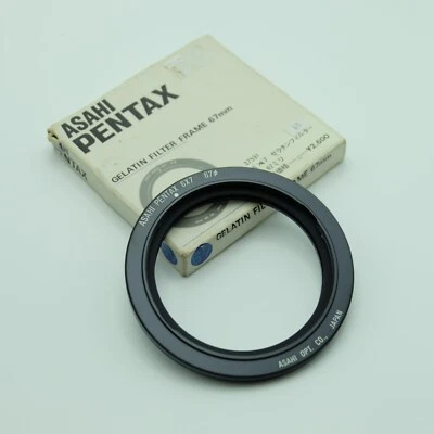 ASAHI PENTAX 6x7 67 Gelatin Filter Frame 67mm - Image 1 of 4