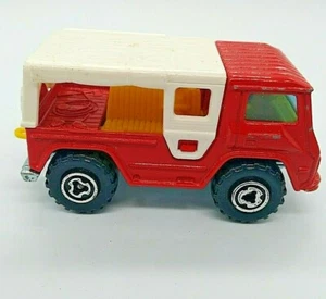 MAJORETTE EXPLORADOR ROJO TECHO BLANCO N. ° 261 ECH 1/59 COCHE - Imagen 1 de 5