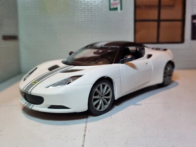 Lotus Evora S Matt White Satin Motormax 1:24 Diecast Scale Model Car 79505 BNIB - Image 1 of 4