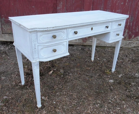 VINTAGE FRENCH PAINTED LADIES DESK Cover