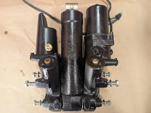 Mercury 150 175 200 225 250 HP Power Trim Tilt 135 2 Wire Verado Optimax - Bild 1 von 8