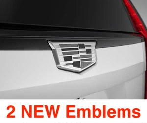 Two Factory Cadillac Escalade Monochrome Emblems OEM Pushbutton 2021-24 86527902 - Foto 1 di 3