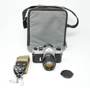 Cámara SLR de película Pentax Spotmatic SP con lente Super-Takumar 50 mm F/1,4 M42, bolsa - Imagen 1 de 12