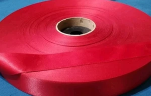 ENORME carrete de rollo de 4 libras 1,5" cinta de tela satinada roja enormes yardas pies - Imagen 1 de 8