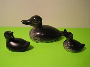 Pato de cerámica de mediados de siglo de California y 2 patitos Howard - Imagen 1 de 12