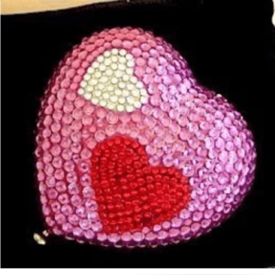 NEW Estee Lauder 2008 Heart of Hearts Lucidity Compact Pressed Powder - Image 1 of 4