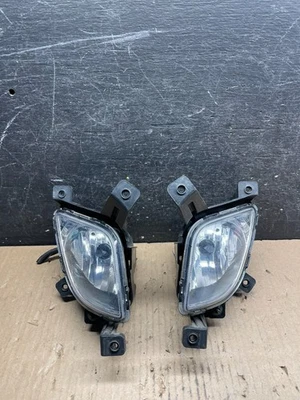 Juego de luces antiniebla laterales izquierda+derecha Hyundai Tucson 2010 a 2015 U9544 DG Foto 1 de 4