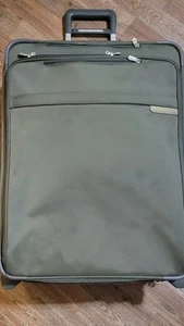 Briggs & Riley Baseline U125CX 25" 2 Ruote Espandibile Verticale Bagaglio Oliva 25" - Foto 1 di 21