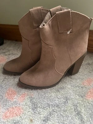 Botas de cowgirl Merona marrom camurça tornozelo faroeste tamanho 7.5 - Imagem 1 de 4