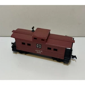 Tyco HO Scale Santa Fe A.T.S.F. Caboose #1951 - Bild 1 von 4