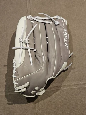 Nuevo con Etiquetas - Guante de Softbol Miken 15" PS150-G Gris y Blanco - Lanzador Diestro Foto 1 de 4