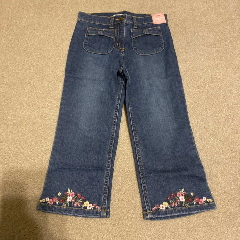 Nuevo con etiquetas Nuevo Gymboree Pantalones de mezclilla para niñas pequeñas Talla 4T Bordados Floral Bolsillos con lazo Foto 1 de 4