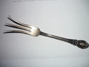 Sterling Silver Three Prong Lemon Fork Lunt - 5" - Picture 1 of 6