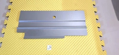 MÁQUINA EXPENDEDORA DE REFRESCOS VENDO 631, 721, 821 RED BULL, CELSIUS 12 oz LATA DELGADA CUÑA Foto 1 de 2