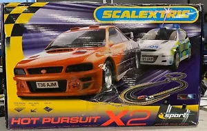 Scalextrix Hot Pursuit X2, originalverpackt, voll funktionsfähig - Bild 1 von 5