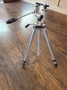 Vintage Tripod Whitehall Travelite - Quick Set Model TR-1 Made in USA!! - Picture 1 of 6