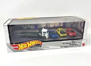 HOT WHEELS Premium JDM Garage Set 2022 - FLEET STREET (Sentra, Civic, Celica) - Picture 1 of 5