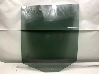 Land Rover LR2 2010 3,2 L I6 AWD ventana trasera izquierda del lado del conductor vidrio Fuyao OEM+ Foto 1 de 4