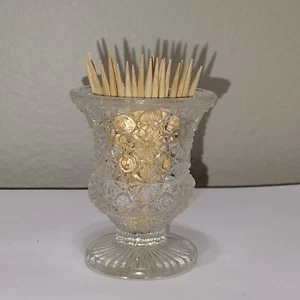 Daisy and Button Pattern Urn Shaped Toothpick Holder L E Smith - Picture 1 of 7