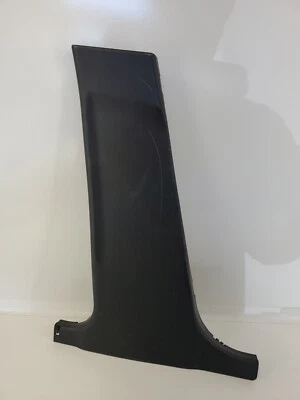 08-14 MERCEDES BENZ C250 C300 C350 OEM ЛЕВЫЙ ВОДИТЕЛЬ НИЖНЯЯ B СТОЙКА ОТДЕЛКА КРЫШКА - Изображение 1 из 4