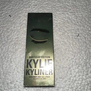 Kylie Cosmetics Birthday Edition Kyliner - Dark Bronze - Picture 1 of 2